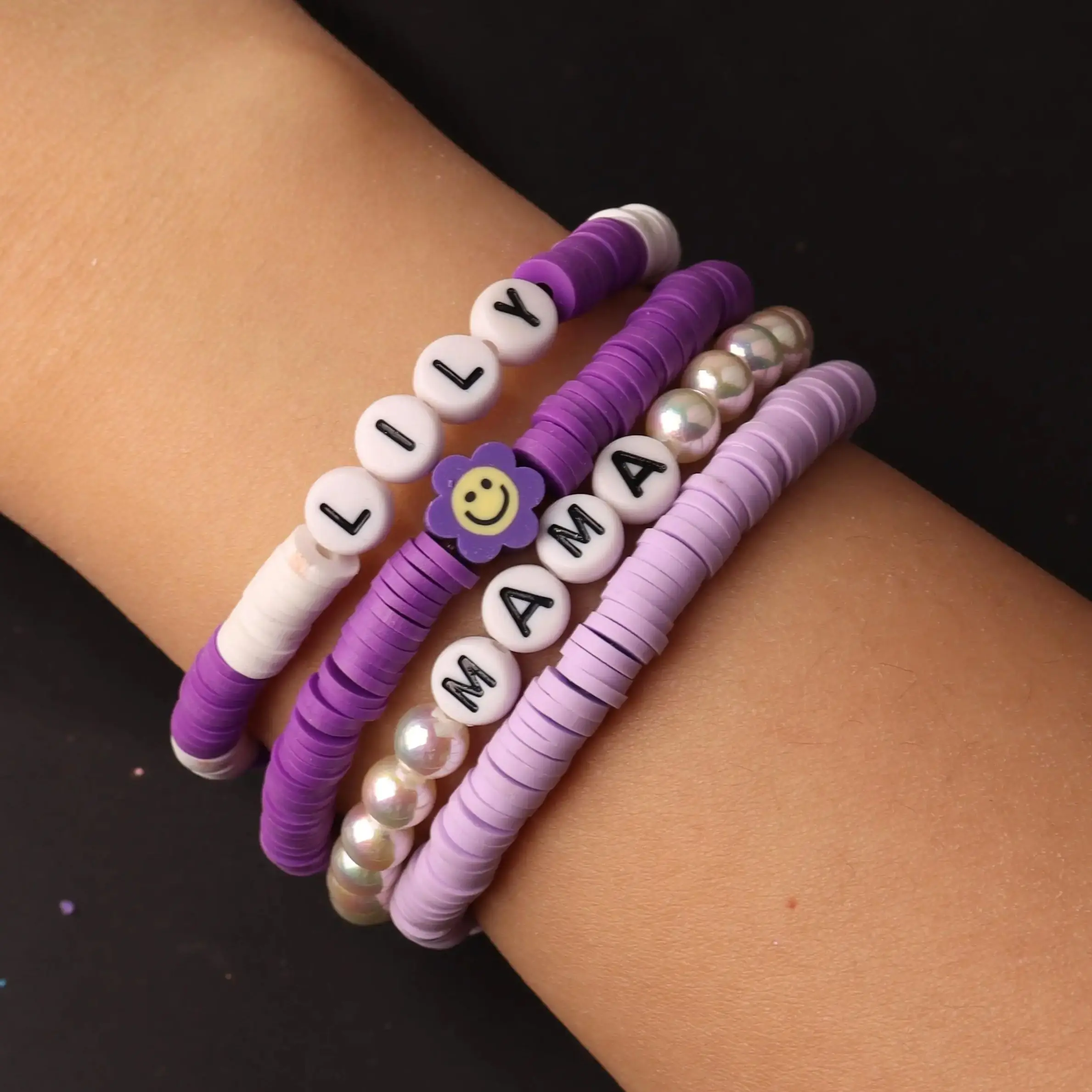 

Handmade Smile Mother's Day Bohemian Shinning Pearl Letter Bracelet For Women Mama Soft Clay Color Summer Party Mother Gift