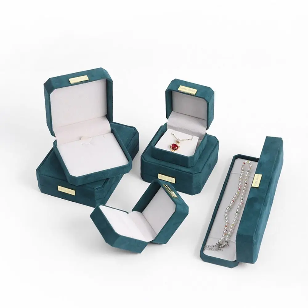 

Emerald Velvet Jewelry Boxes Luxury Bracelet Necklace Jewelry Display Holder Organizer Octagonal Jewelry Storage Case Ring