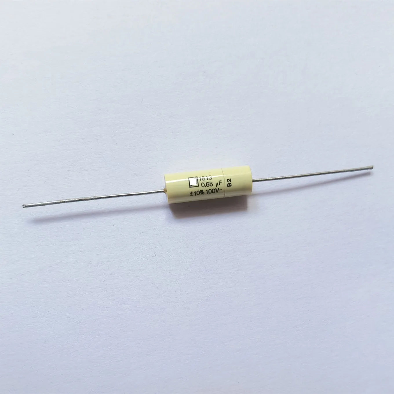 

Original new 100% ERO1813 series 100V 0.68UF MKT axial copper foot audio fever electrodeless capacitor (Inductor)