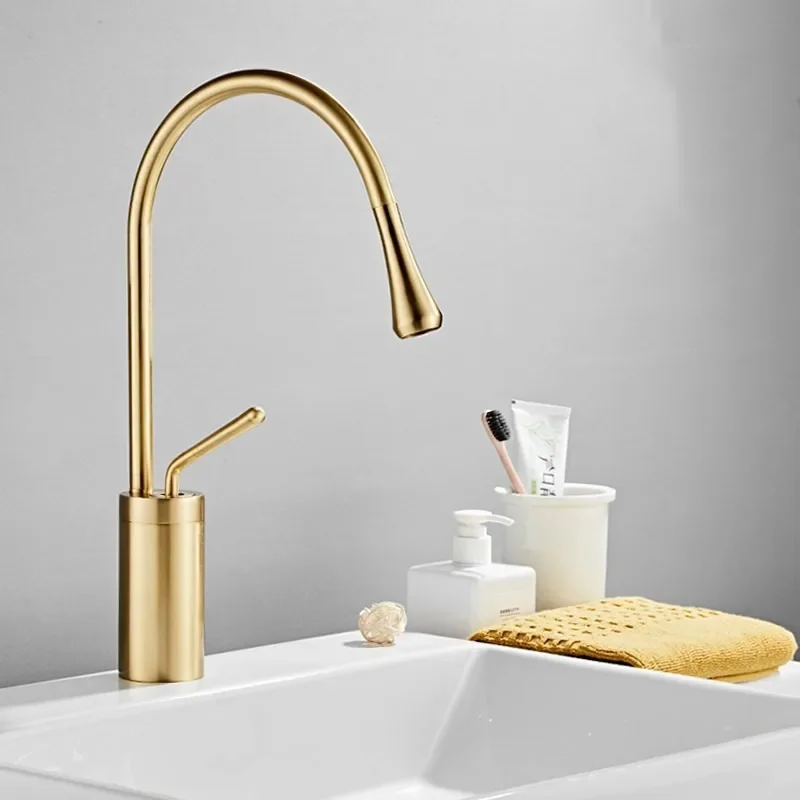 Kitchen Brass Faucet Pull Out Stream Sprayer Deck Mounted Matte Black Mixer Tap 360 Degree Rotation Kitchen Sink Hot Cold Taps