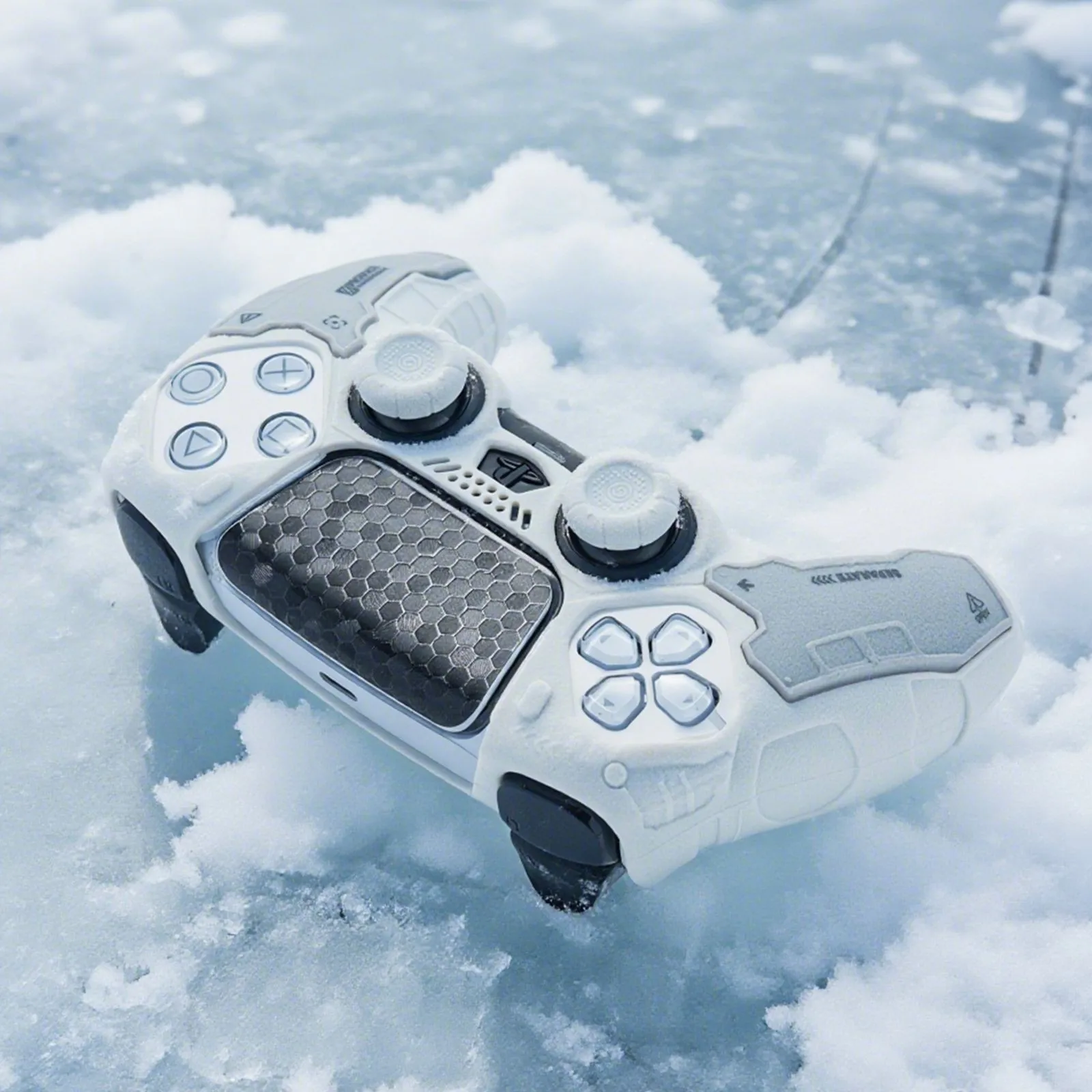 مجموعة جلد وحدة التحكم التكتيكية G.S.TAC متوافقة مع PS5، غطاء سيليكون غير قابل للانزلاق مع مقابض إبهام وملصقين