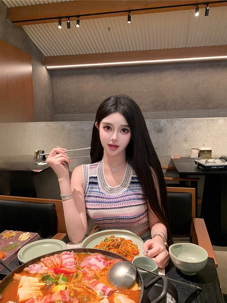 

Sweet Sle Viola Knitted Vest Mixed Weave Stripes U-Ne Svel Stretchy ort Length Summer Faion Women's Top