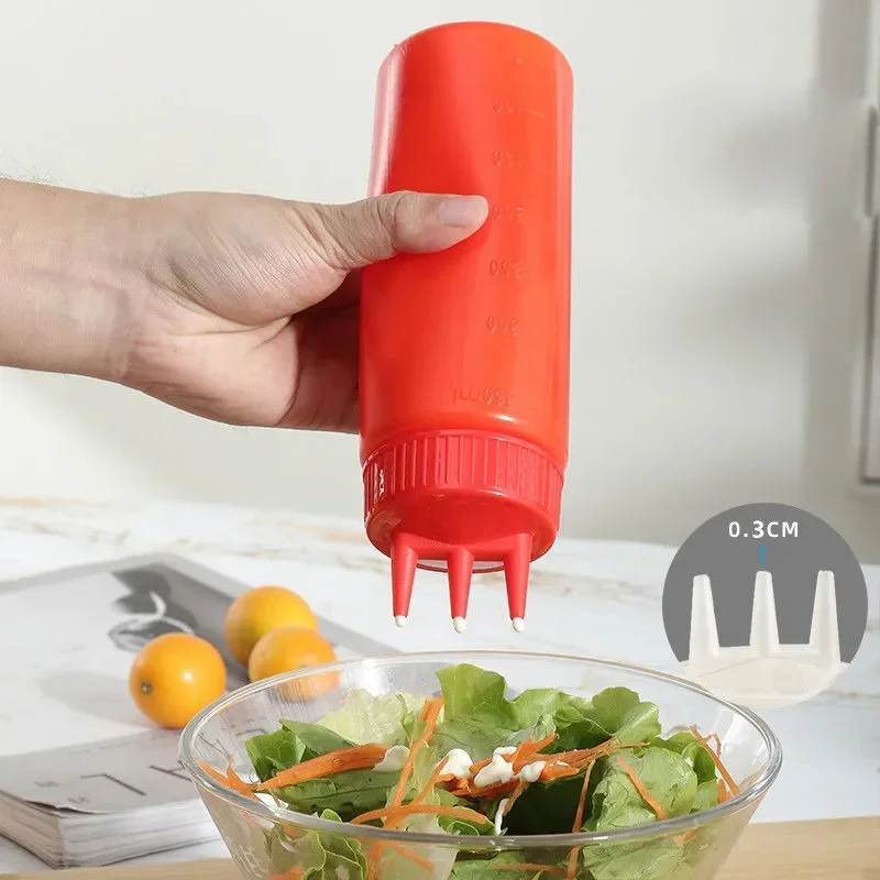 PE Squeeze Bottle Three Holes Condiment Dispenser Sauce Vinegar Ketchup Cruet Sauces Container Tomato Sauce Mustard Bottle