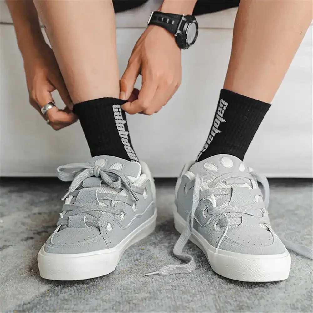 

Number 44 Anti-skid Classic Dress Heels Retro Men's Sneakers Casual Dress Shoes Men Sport Models School Sapatos Items