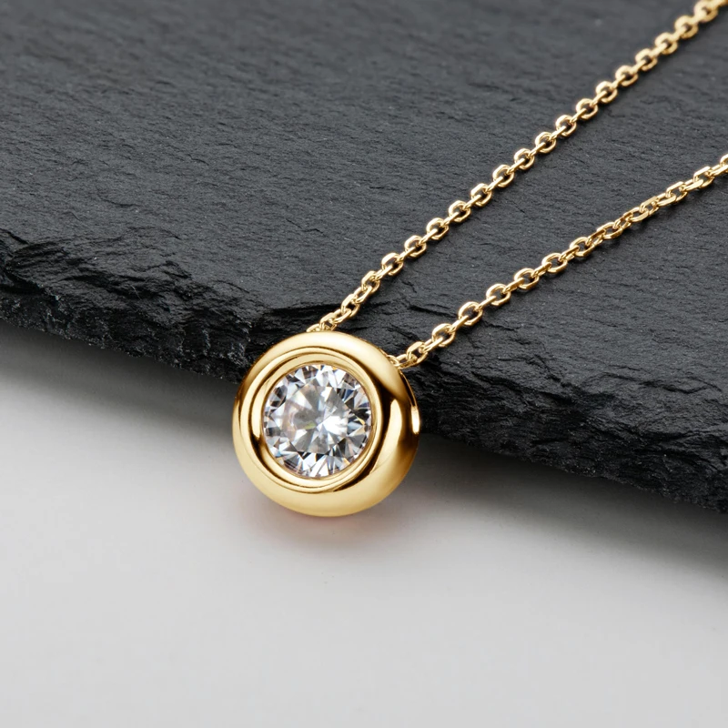 IOGOU Real D VVS1 Moissanite Neclaces 6.5mm Round Pendant for Women 100% Silver 925 Yellow Gold Color Fine Jewelry Wholesale