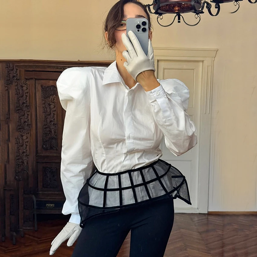 

Linad Elegant Puff Sleeve White Woman Blouse Street Chic Single Breasted Shirts Autumn Vintage Turn Down Collar Tops 2025 Boho