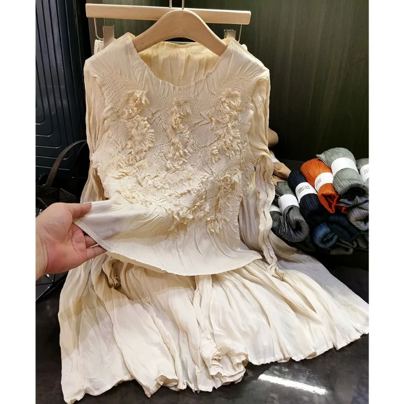 

Long Sleeve Round Neck Top Miyake Handmade Stacked Flower Pleated T-Shirt Half Skirt 2 Piece Temperament Slim Fashion Set