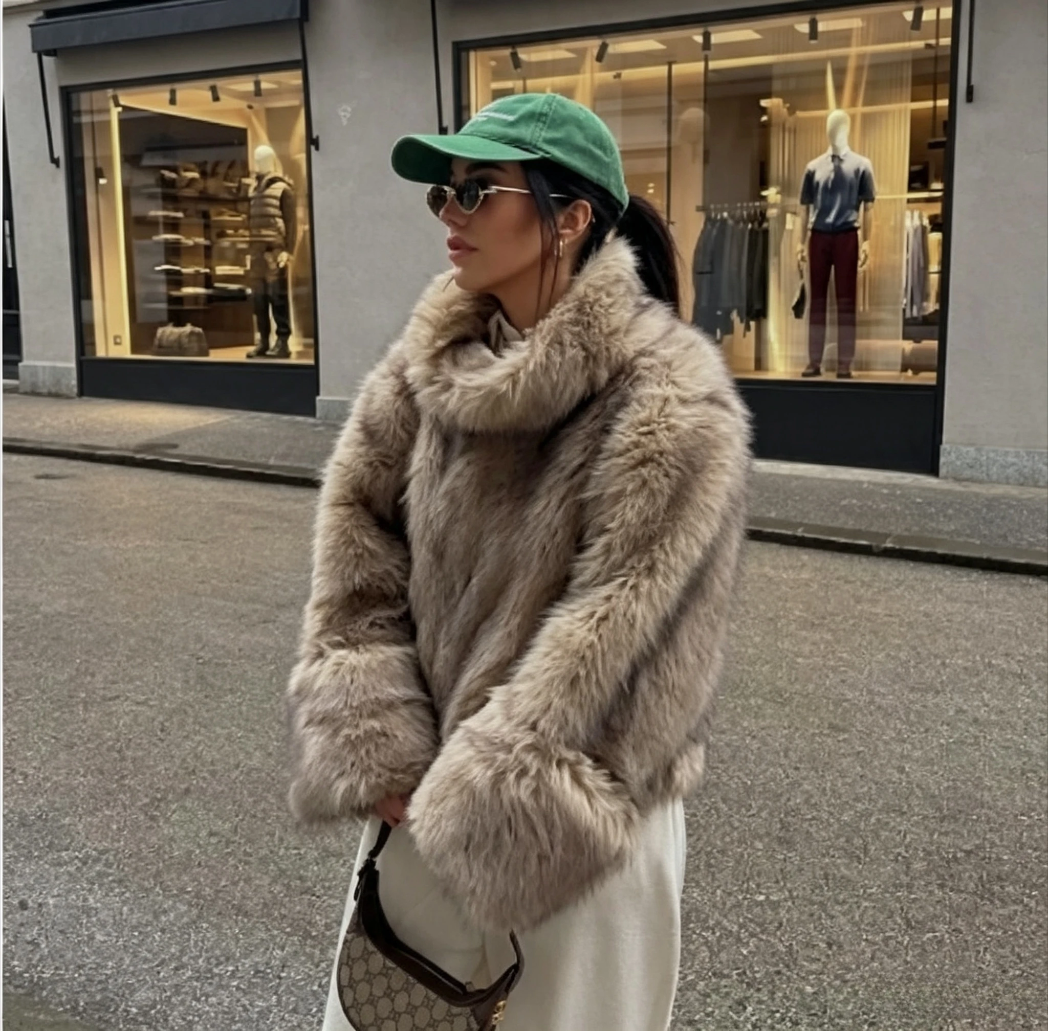 Mingmingxi Luxury Faux Fox Fur Short Coat for Women Plush High-Neck Winter Jacket Coat Warm Outwear