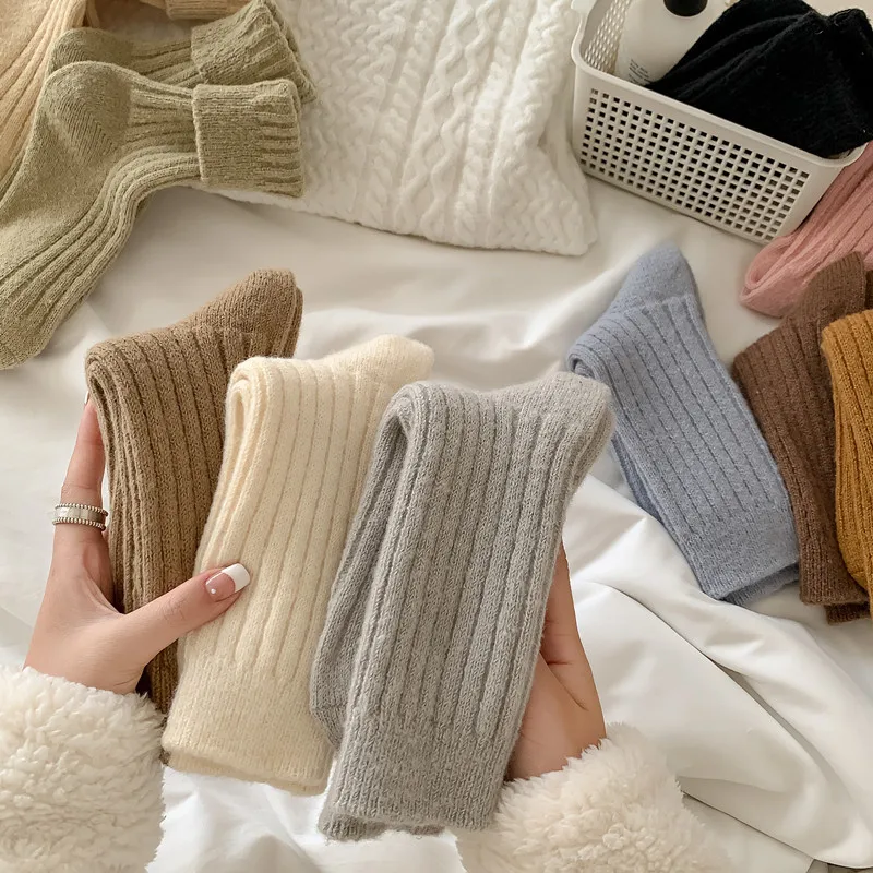 

New Winter Socks Women Cashmere Wool Thicken Warm Women Socks Sox Japanese Fashion Harajuku Solid Color Thermal Long Socks