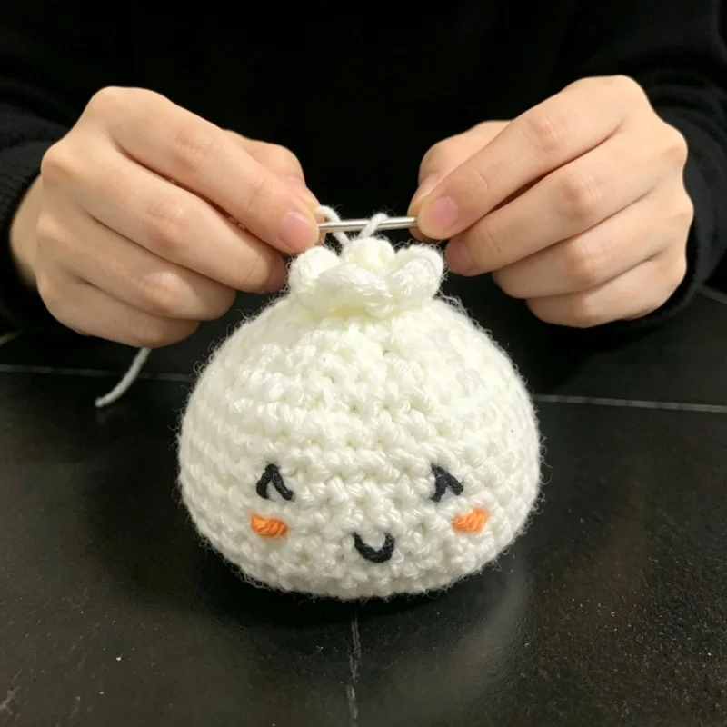 Hand Crocheted Bao Bun Decompression Knitted Steamed Bun Stuffed Toy Desktop Decor Creative Gift for Friends  ﻿