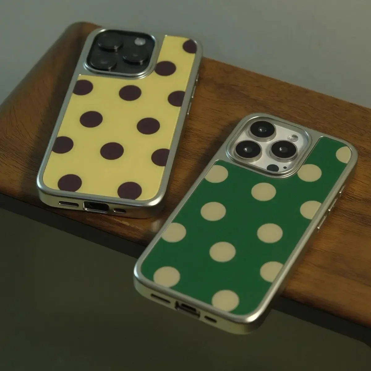 Korean Ins Fashion Color Wave Point Polka Dot Phone Case For iPhone 17 AIR 16 15 14 13 12 11 Pro MAX Plus Y2K Shockproof Cover