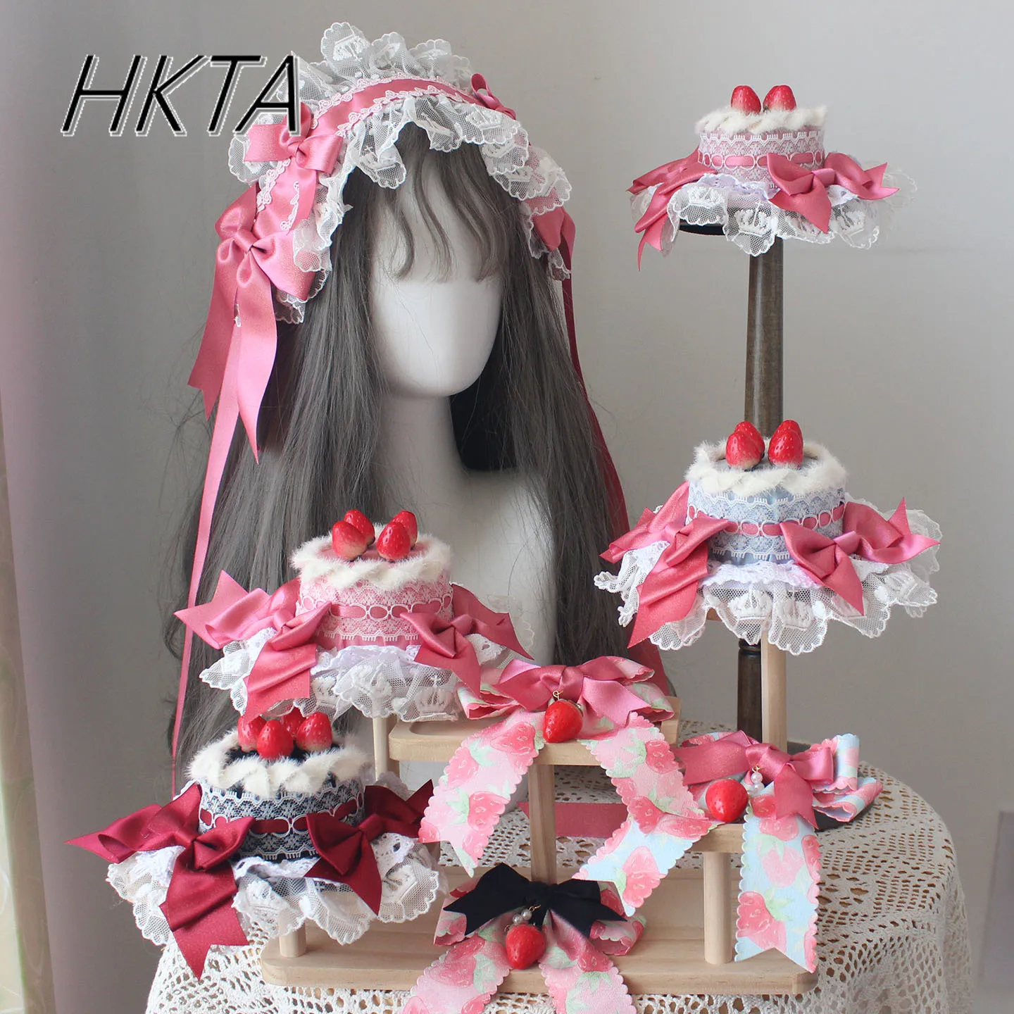 

Sweet and Cute Lace Bow Lolita Small Object Edge Clip Headband Women Thick Powder Strawberry Cake Hat Headgear Hair Clips Ladies