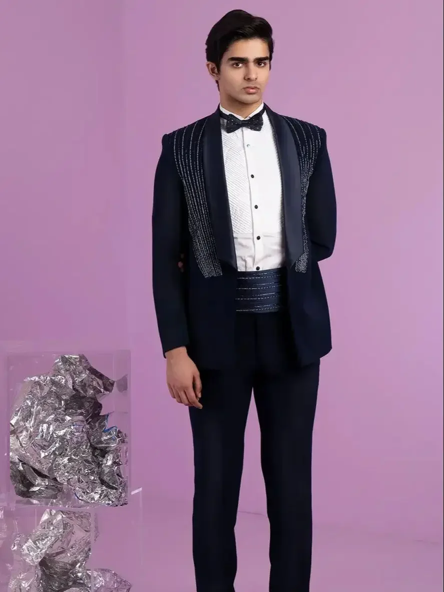 

Stylish Personalized Fit Wedding Suits for Man 2 Pieces Blazer Pants Lapel Beading Evening Party Business Office Wear Customized