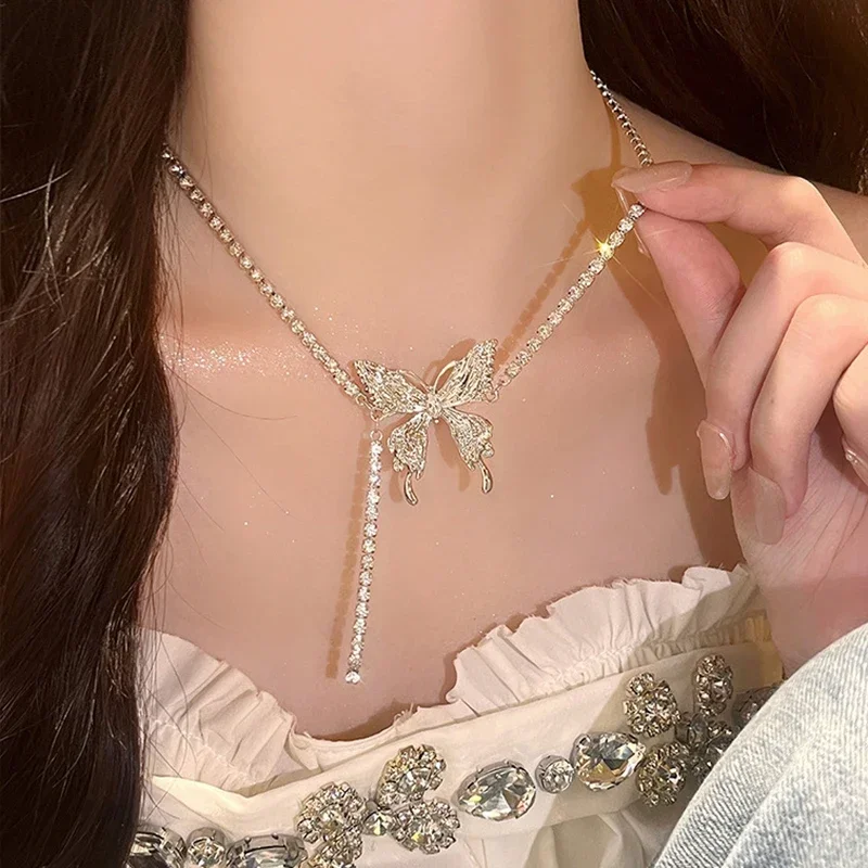 Multifunctional Body Jewelry Accessories Butterfly Punk Necklace Girl Party Clavicle Chain Personality Fashion Light Luxury