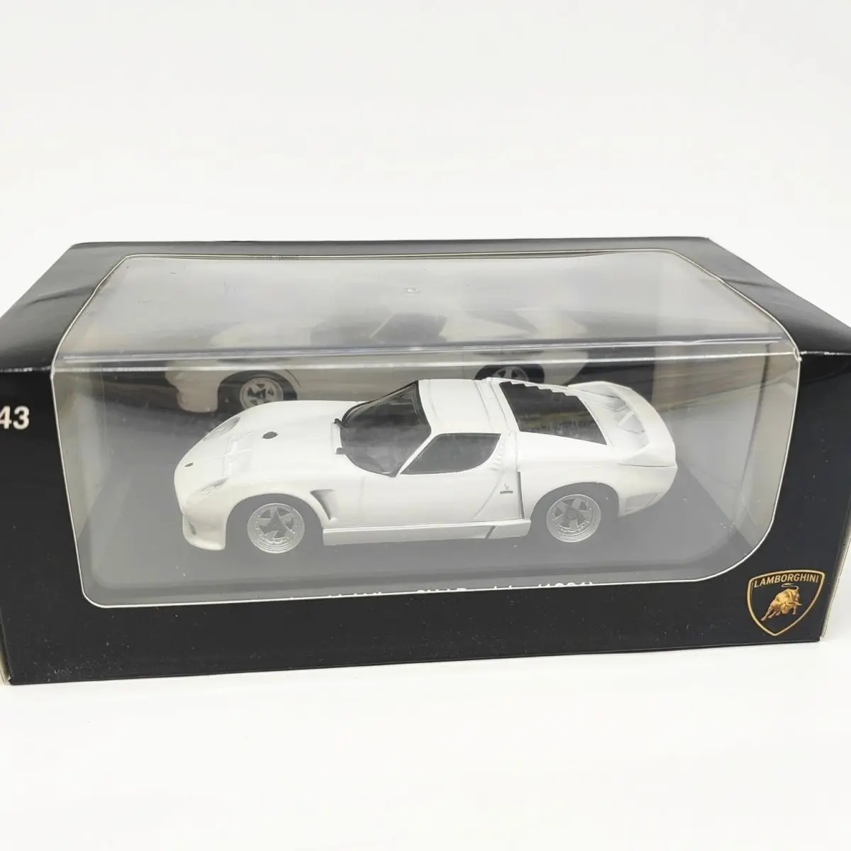 다이캐스트 1/43 스케일 람보르기니 누라 미우라 SVJ 로드스터 1981 합금 시뮬레이션 자동차 모델 소장 장난감 선물 기념품 디스플레이