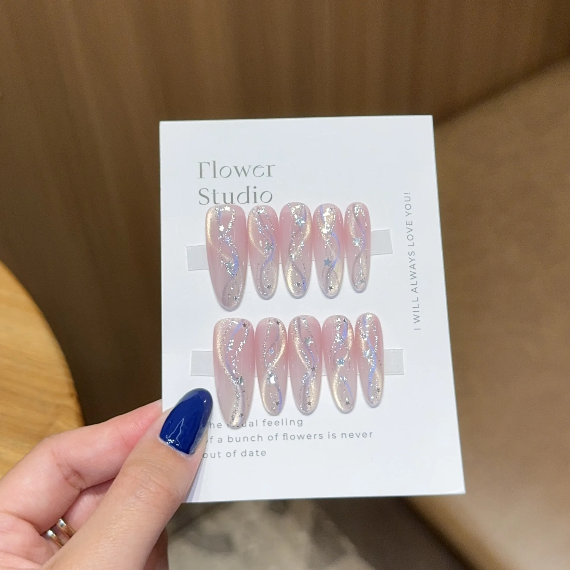 เล็บปลอมแบบกดติด 10 ชิ้น ลายริ - Nail Art Full Cat Eye บทวิจารณ์และราคา