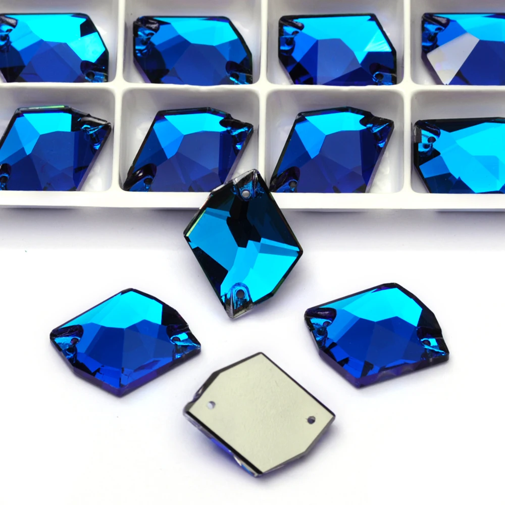 PUBRILEX Bermuda Blaue Abgeschrägte Strasssteine Flache Kristalle in Verschiedenen Formen zum Aufnähen für DIY-Kleidungsstücke und Nähdekorationen – Detail 3