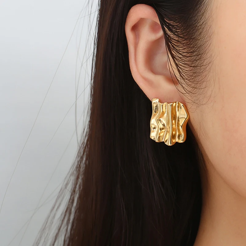 PAPERPLUS Pendientes cuadrados plisados de acero inoxidable para mujer, joyería de moda dorada, lujo ligero para niñas