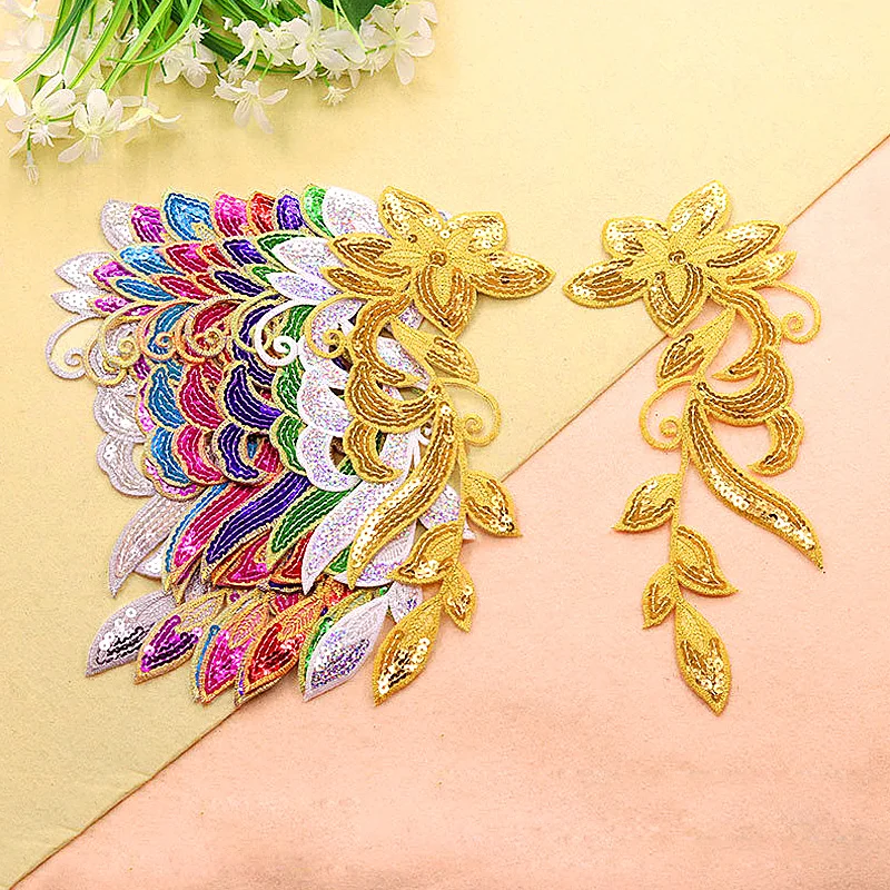 1Pair Embroidery Applique DIY Sewing On Patches For Ancient Costume/Stage Dress Sequin Clothing Plum Blossom Pattern