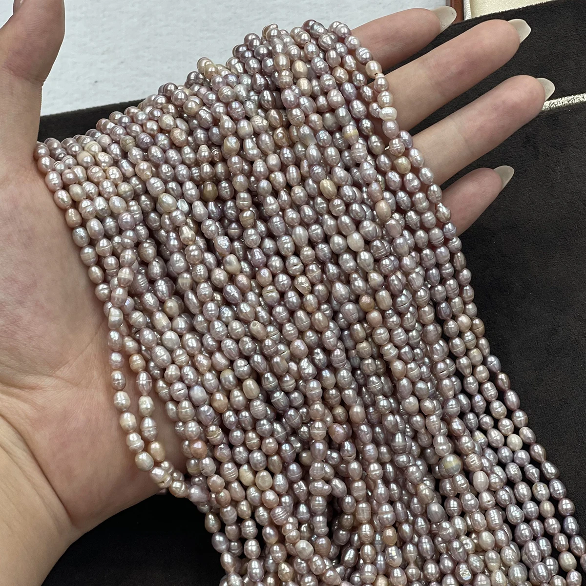 4-5mm Natural Freshwater Pearl Light Purple Rice Wholesale Isolate Bead Jewelry Make DIY Necklace Bracelet Accessories Women