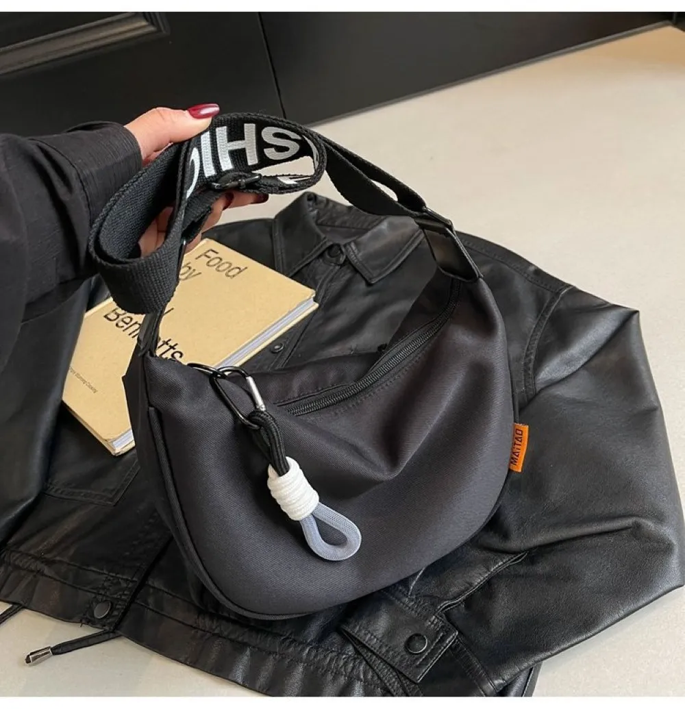 2024 New Fashion Simple Crossbody Bag Wide Shoulder Strap Design Single Shoulder Bag Original Style Commuting Dumpling Women Bag