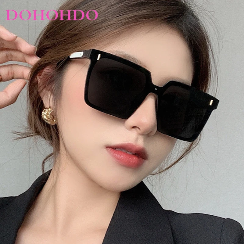 

Fashion Vintage Rivets Square Sunglasses Woman Classic Luxury Brand Design Travel Driving Sun Glasses Unisex UV400 Oculos De Sol