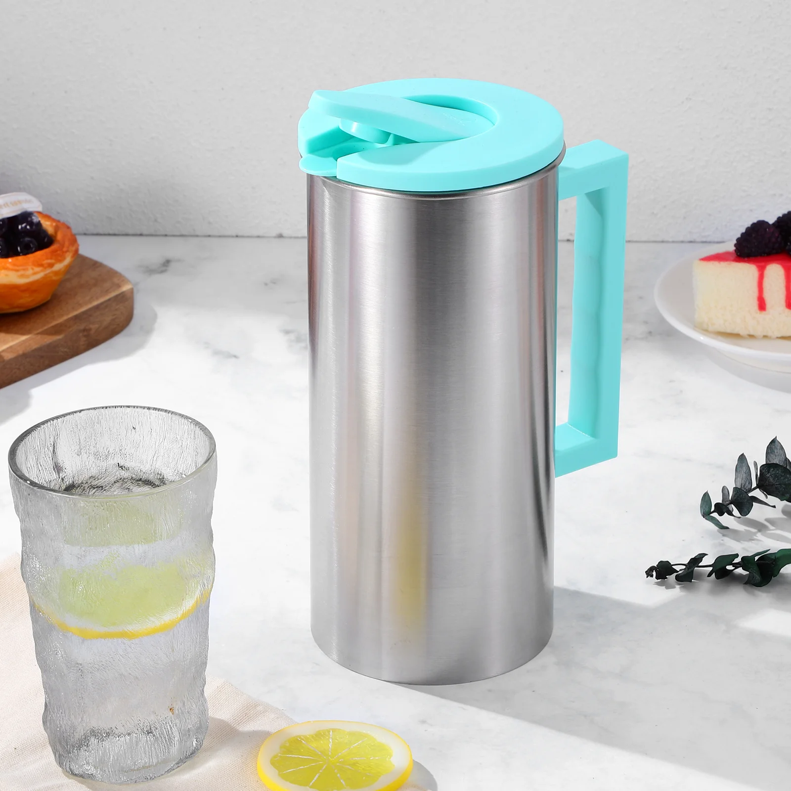 

1Pcs Stainless Steel Cold Water Pitcher Handle Lid Easy Clean Large Capacity Beverage Kettle Perfect for Picnic Party