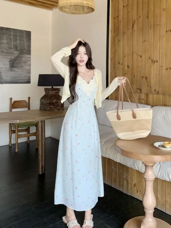 

Новинка! Летнее женское платье больших размеров с кружевом, V-образным вырезом, на бретельках, приталенное, с завышенной талией, А-силуэт, миди, в корейском стиле, для офиса и повседневной носки.