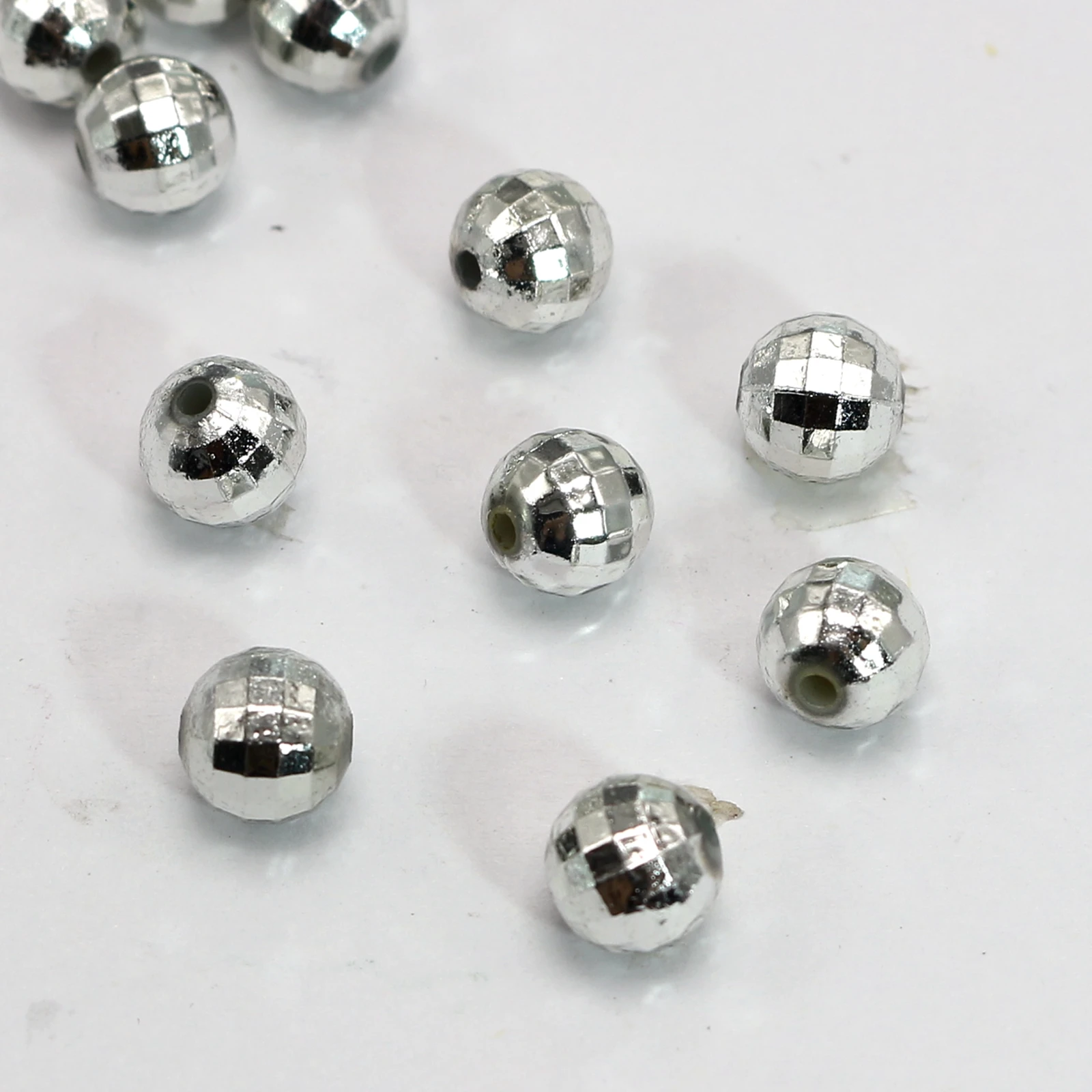 

200 Silver Tone Faceted Round Plastic Spacer Beads 8mm Disco Ball