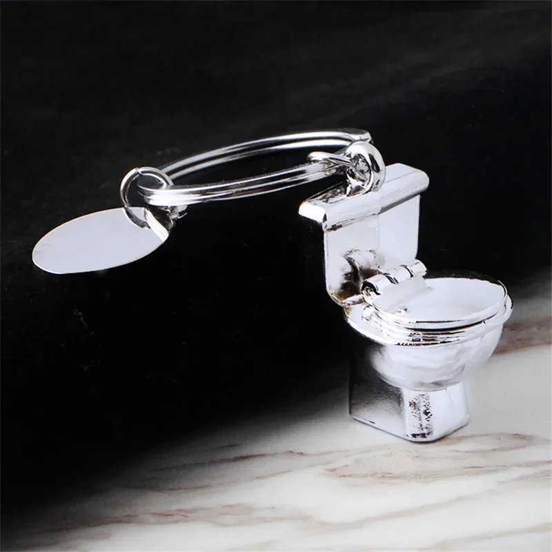 1PCSNovelty Halloween Funny Gadgets Metal Toys close stool Toilet joke Key-chain Spoof Prank Kids Toys