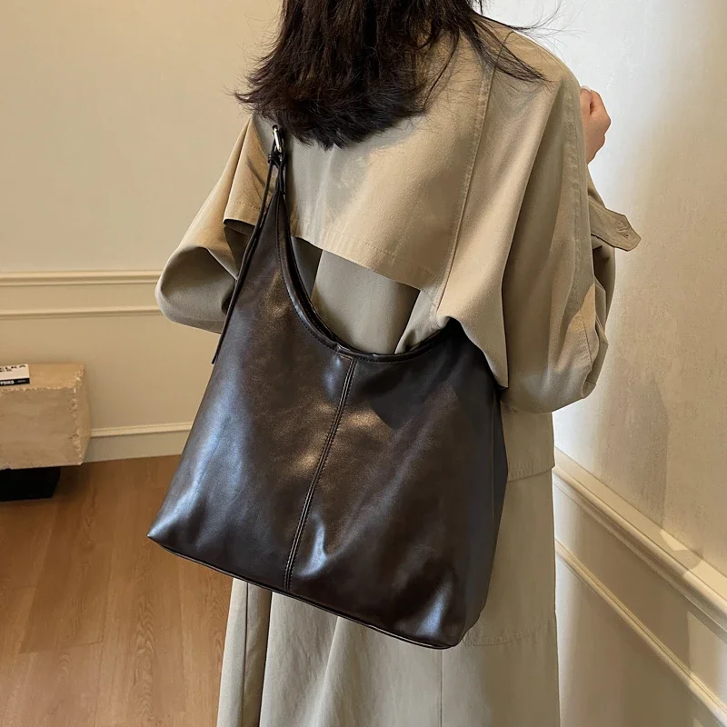 High Quality Large Capacity PU Tote Bags Simple Solid Hasp Classic Commute Style Shoulder Bags for Women 2025 Fashion Hot Sale