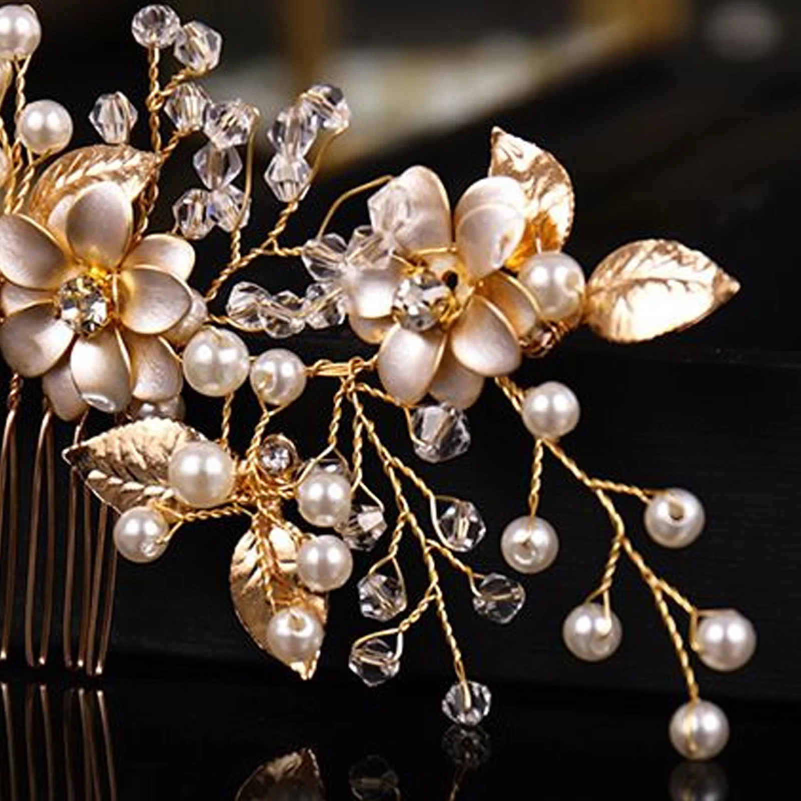 

Расчески для волос ручной работы с цветами, свадебные украшения для волос для невесты, заколки для волос из сплава с цветами/листьями, жемчуг/бусины, декор, свадебные аксессуары для волос