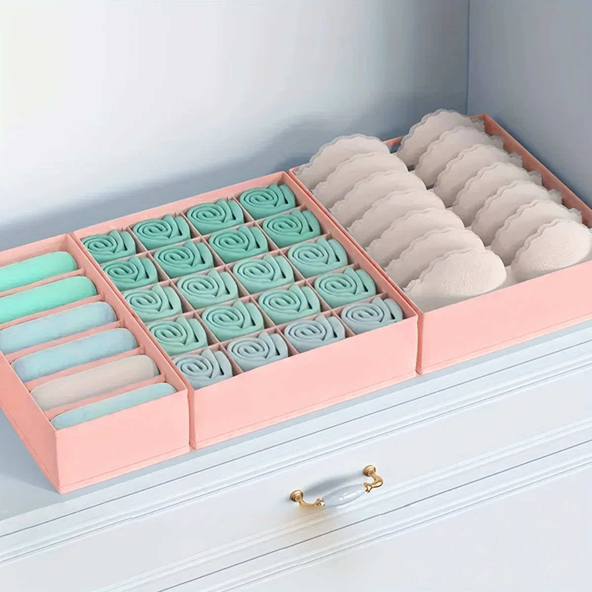 3 قطع من منظم الملابس الداخلية لتوفير المساحة، درج متعدد الأقسام لحمالات الصدر، وخزانة الجوارب الداخلية، وصناديق تخزين غرفة النوم