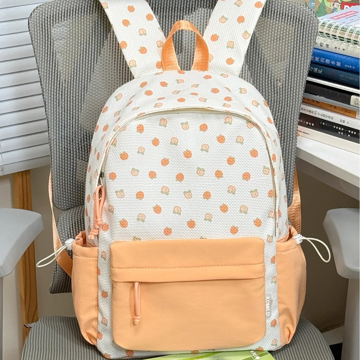 Sac à dos scolaire léger et mignon pour adolescentes, sac de voyage décontracté pour les élèves du collège et du lycée.