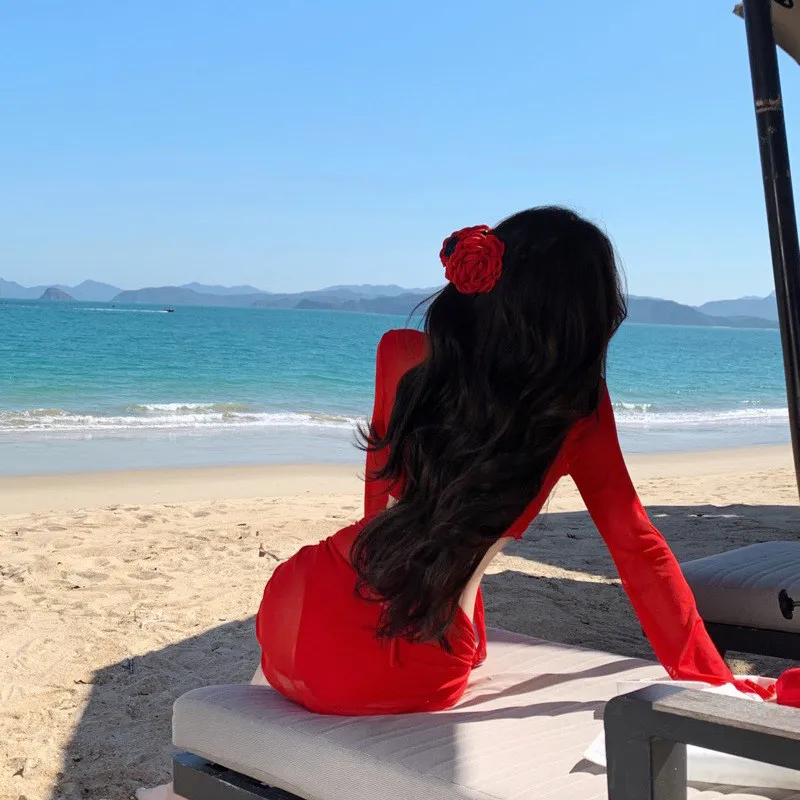 2025年夏 レッドセクシービキニ スプリット水着 長袖 日焼け止め レディース スイート水着 4点セット ビーチウェア ドレス