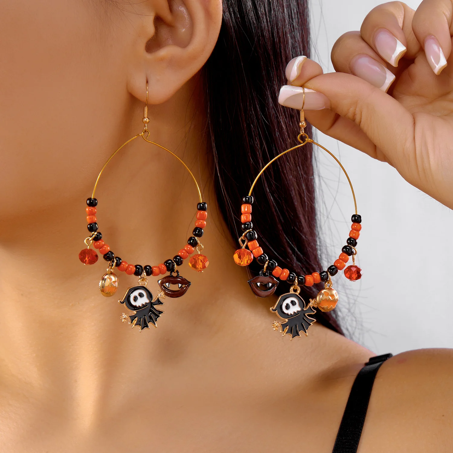 Design Sense Halloween-Kürbis-Katzen-Ohrringe für Frauen, übertriebene Reisperlen, großer Kreis, Creolen, festlicher Party-Schmuck – Detail 8