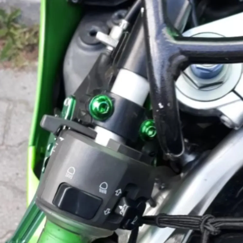 

Motorcycle Complete Set Of Fairing Bolts Nuts Screws Aluminum For KAWASAKI ZX4R ZX4RR ZX6R ZX10R ZX25R Z650 Z750 Z800 Z900 Z1000