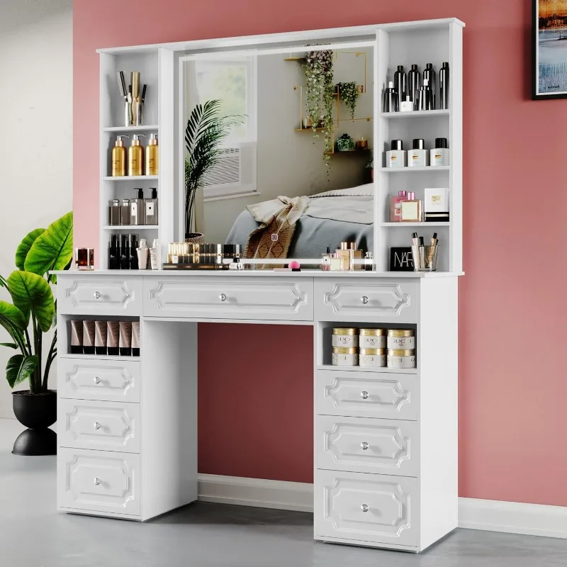 Makeup Vanity with 30