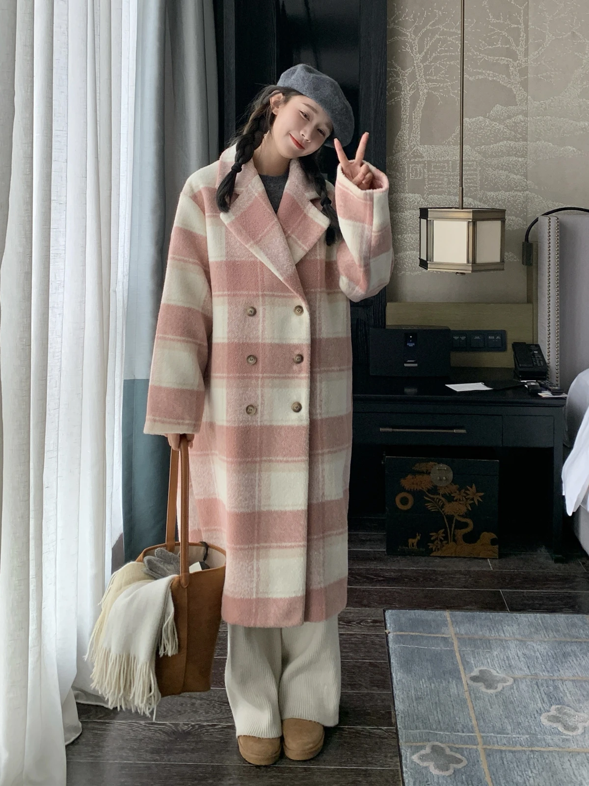

Розовое шерстяное пальто в клетку, женское осенне-зимнее длинное пальто в Корейском стиле с высокой модой Хепберн, утягивающие твидовые куртки Sweet Sle