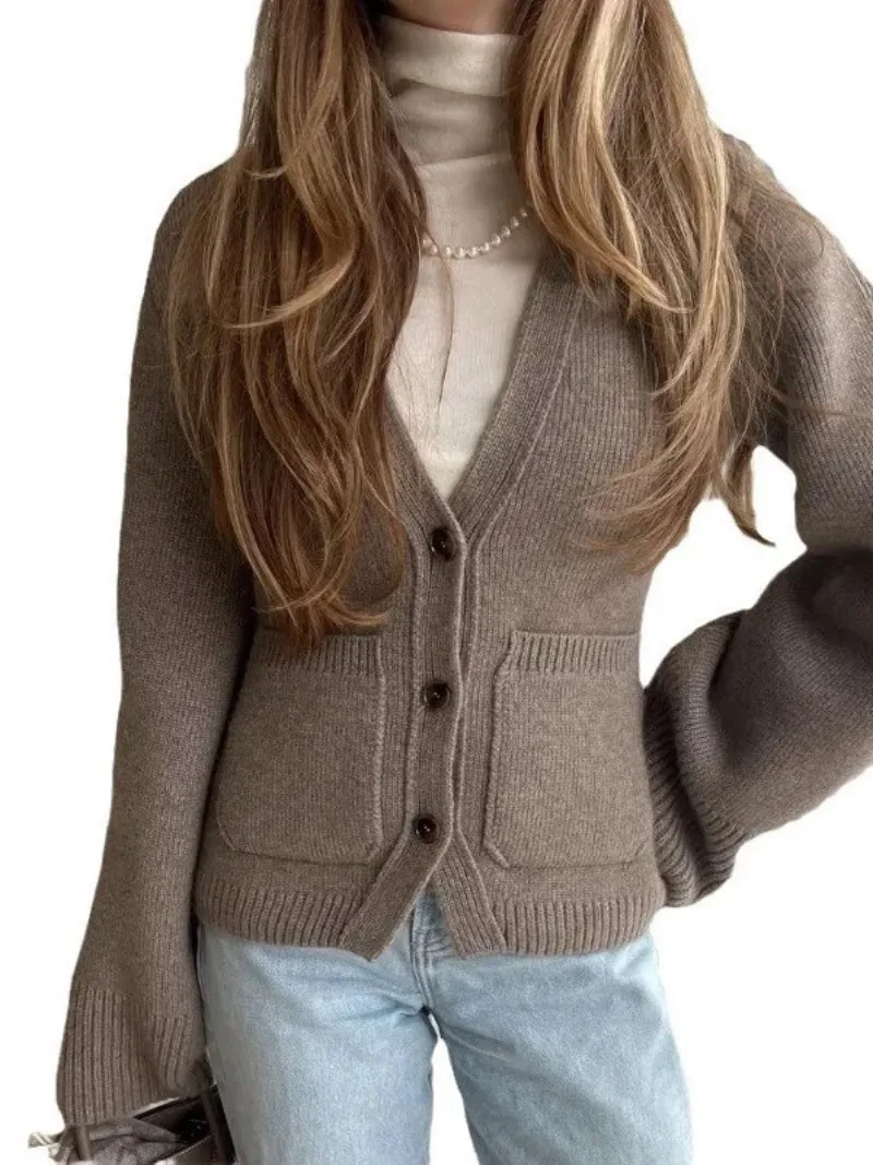 

2025 Pure Color V-Ne Single Button Open Cardigan Comfortable Soft Warm Waist-Cinching Knitted Sweater Outerwear Korean Sle Lon