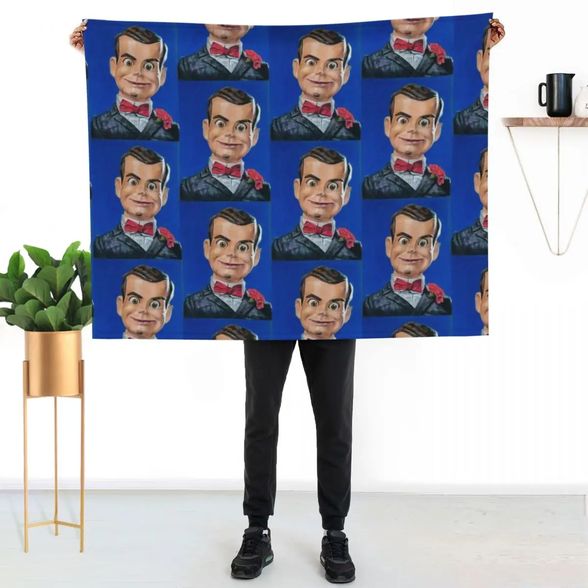 

Spooky Goosebumps Ventriloquist Dummy Throw Blanket Cozy Napping Blanket Gift for Mom Dad