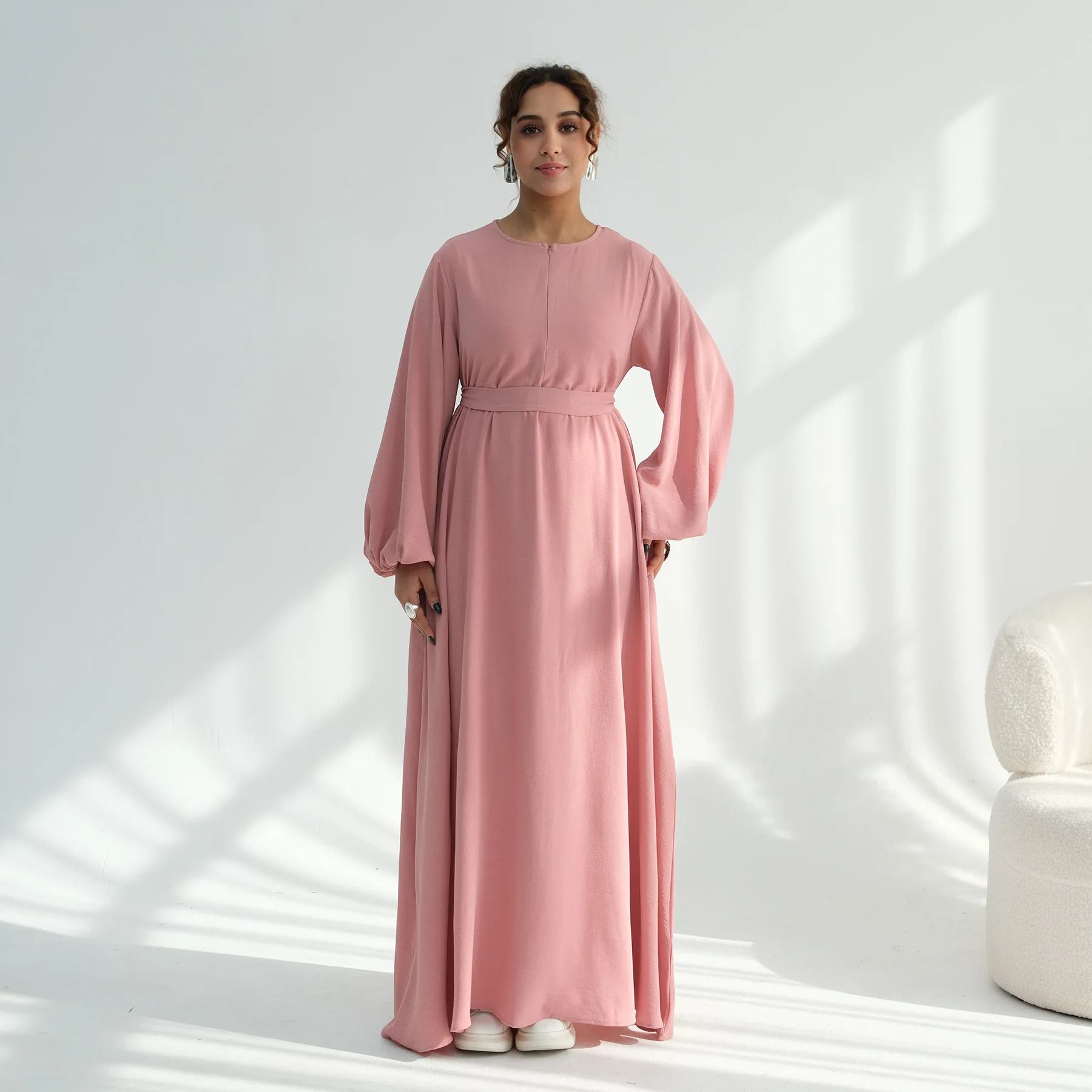 

Eid Modest Muslim Dress Women Ramadan Dubai Abaya Elegant Female Front Zip Long Robe Islam Clothing Jalabiya Kaftan Gown Kebaya