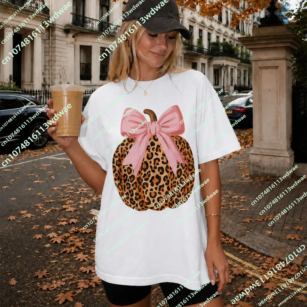Coquette Fall T-Shirt Trendy Trendy Streets Womens Leopard Pumpkin Shirt with Pink Bow Halloween Back-to-School Season Gift
