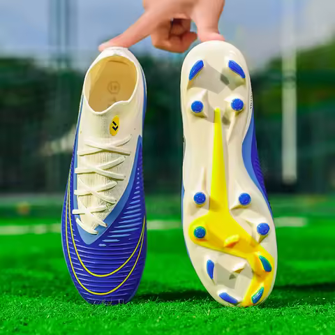 Men FG Football Shoes Ultralight Training Football Field Boots Outdoor Fast Soccer Shoes Society Cleats Professional Sneaker