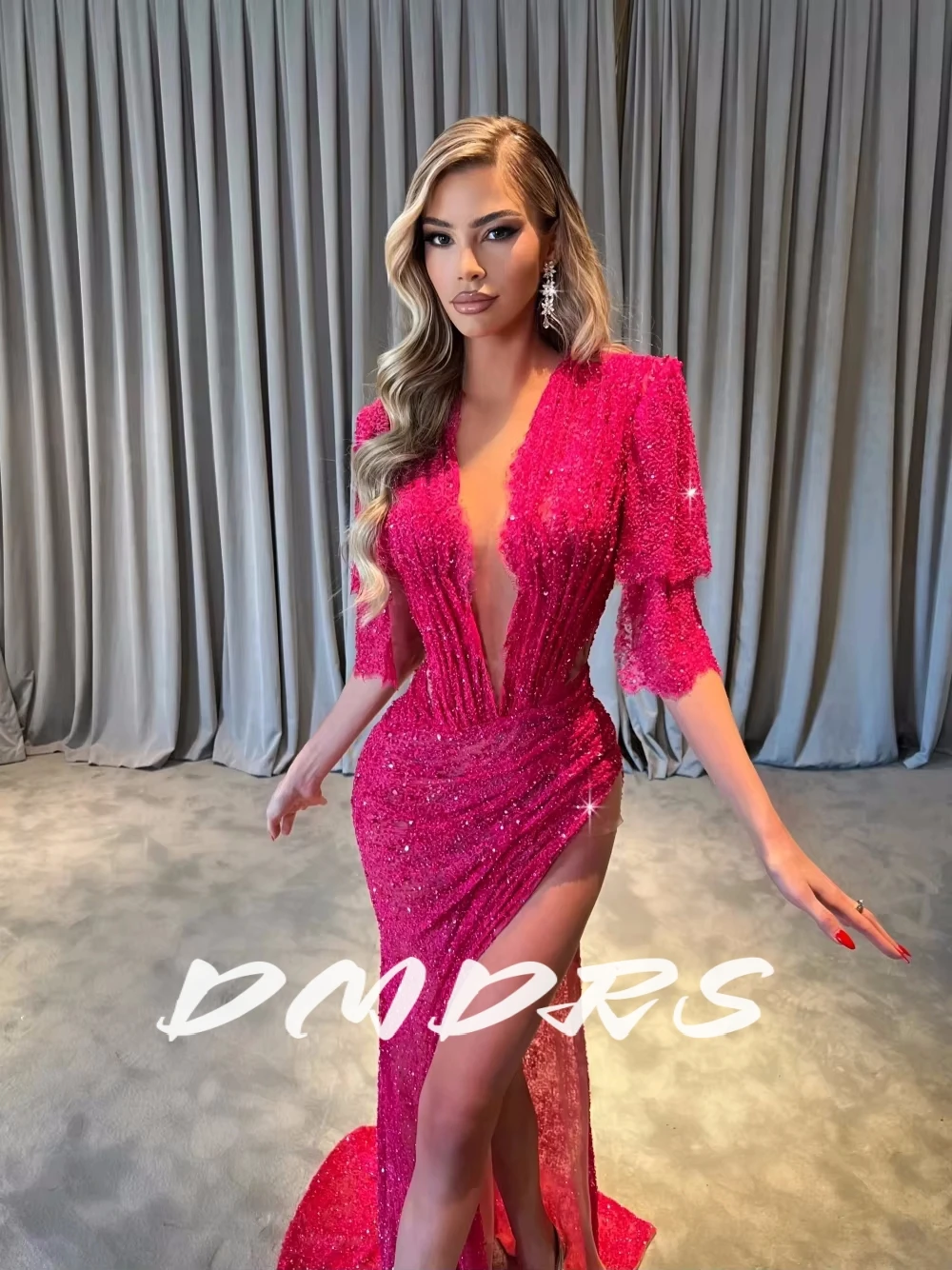 

Fuchsia Sexy Side Slit Evening Dress Deep V Neck Delicate Beading Sequins Cut Out Mermaid Prom Gown Customized Vestido De Novia