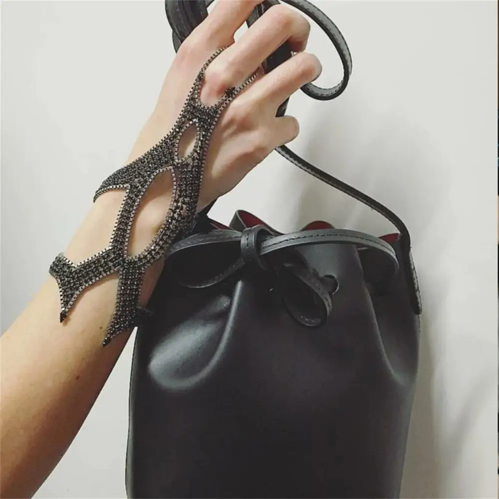 Black Mesh Crystal Hand Chain Ring Bracelet Women Full Rhinestone Hand Back Jewelry Wedding Accessories Sexy Body Decor Party