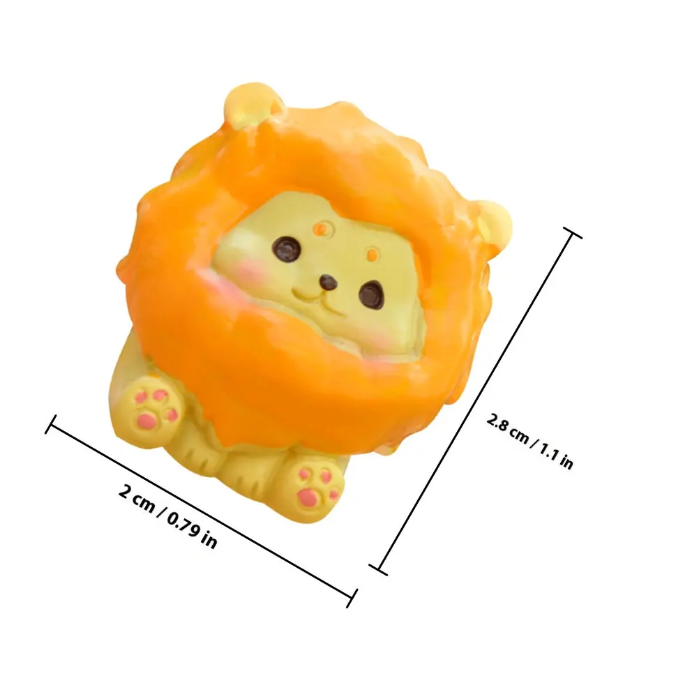 8Pcs Cute Lion Decoration Compact Portable Small Animal Statue for Garden Outdoor Lawn Yard Patio Backyard Flower Bed Animal