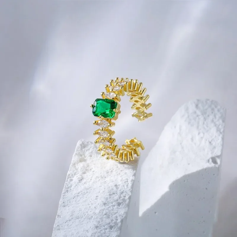 Retro Style Fashionable Green Zircon Open Ring For Women's High-end Exquisite Niche Design, Simple and Trendy Accessories