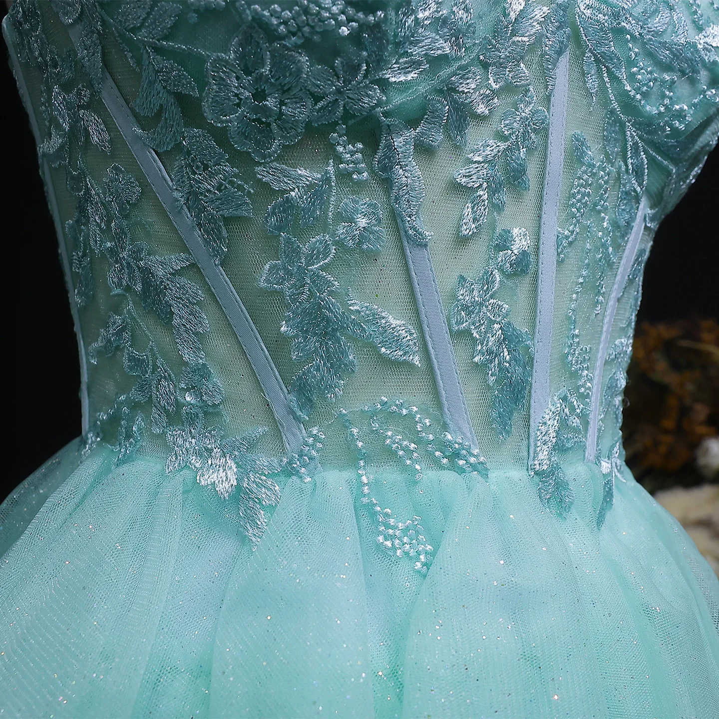 Sharon Said Mintgrünes Homecoming-Kleid mit Spaghettiträgern, Perlenbesetztes, gestuftes Tüllkleid, Dubai Cocktail-Abschlussball-Partykleid RM141 Maßanfertigung – Detail 9
