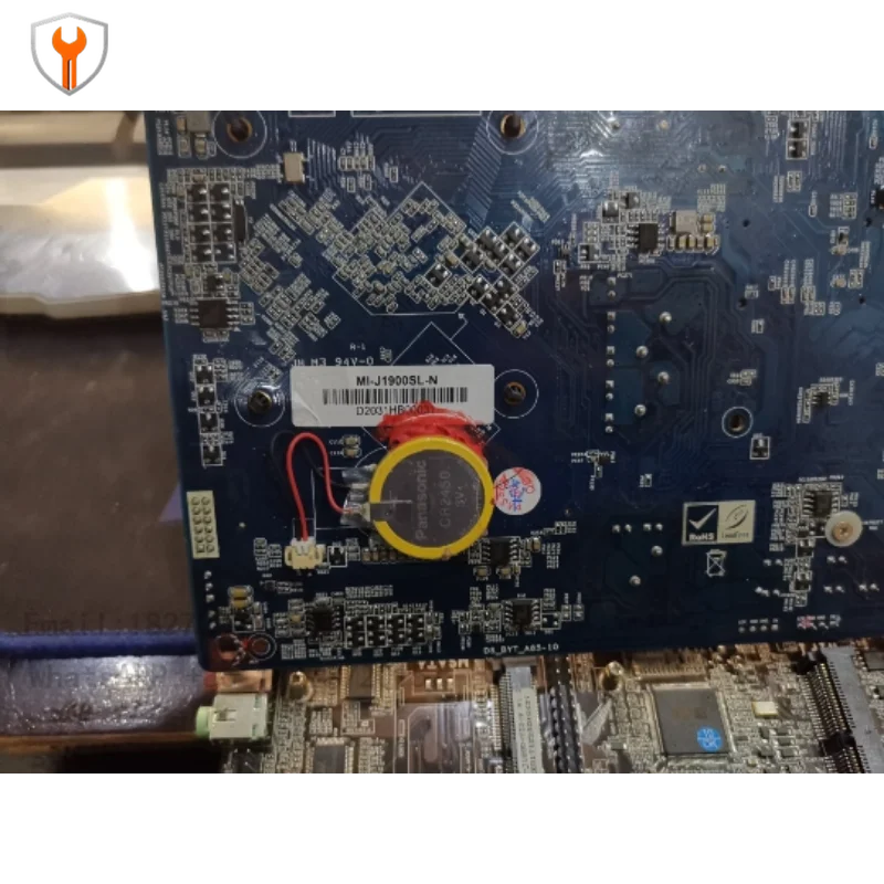 MI-J1900SL-N/J1900 رباعي النواة 2.0G آلة اللوحة الرئيسية رقيقة جدا اللوحة الرئيسية COM/LVDS/MSATA